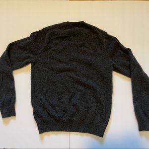 Uniqlo Dark Gray Pullover Cashmere Sweater